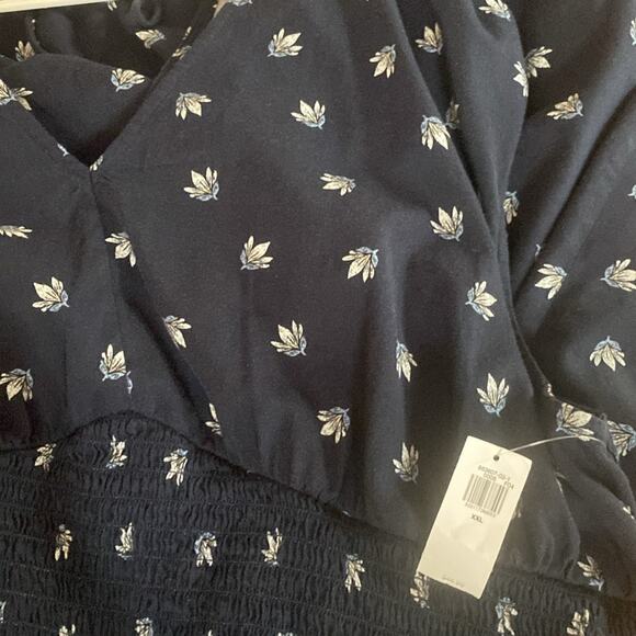 Old Navy Ditzy Blue Waist-Defined Midi Dress - Picture 7 of 8